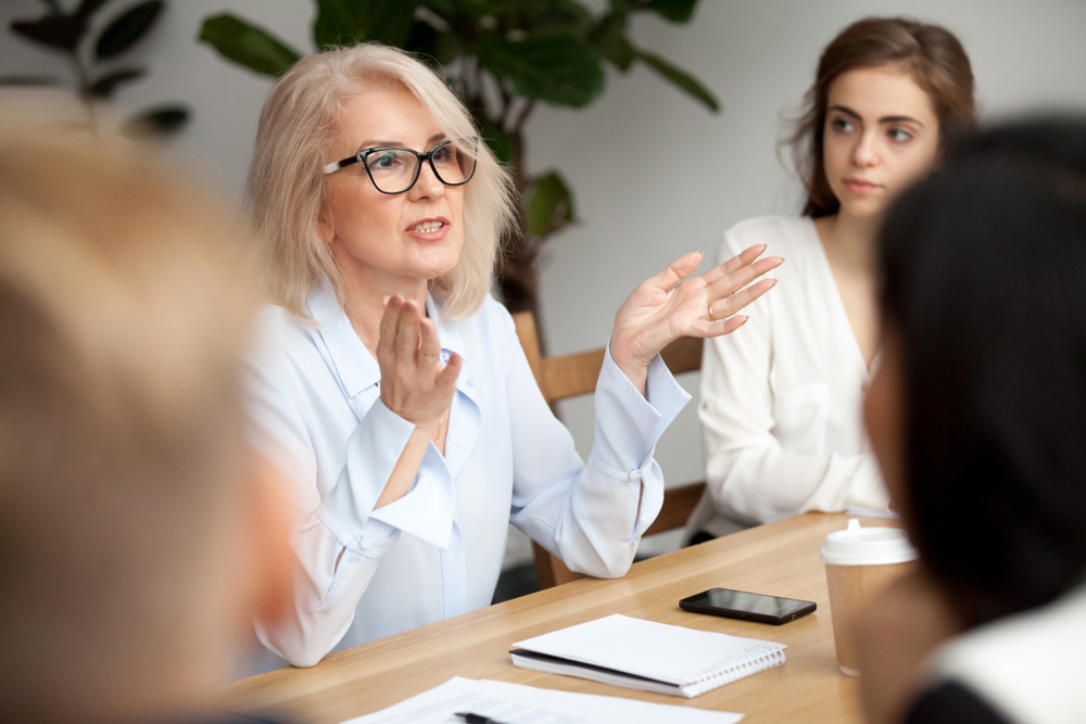 How to become a business coach | Woman coaching other people